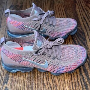 Women’s Nike Vapormax Flyknit 3 Plum Eclipse